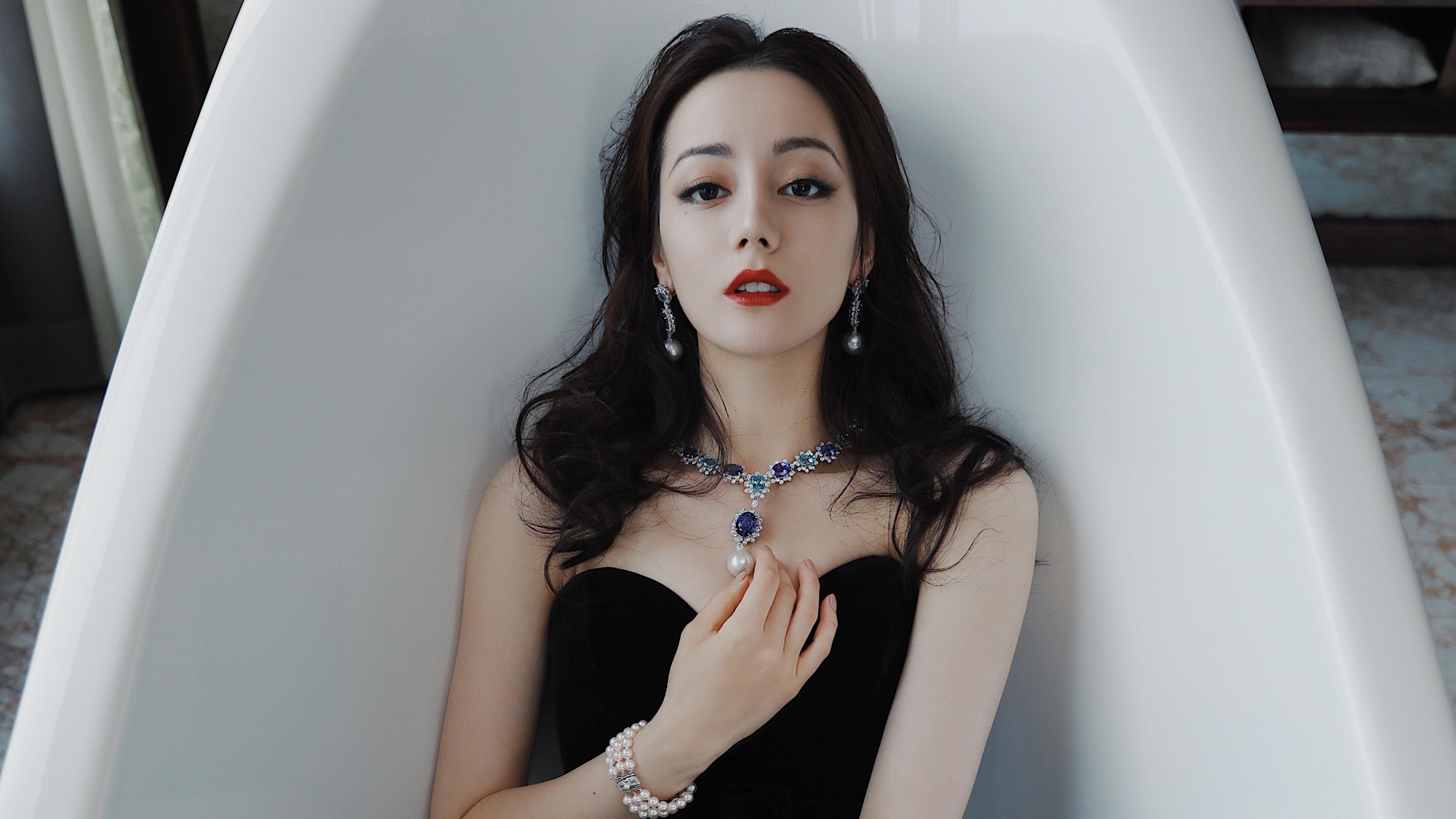 云达不莱梅主场失分，球队保级形势严峻，云达不莱梅vs拜仁慕尼黑