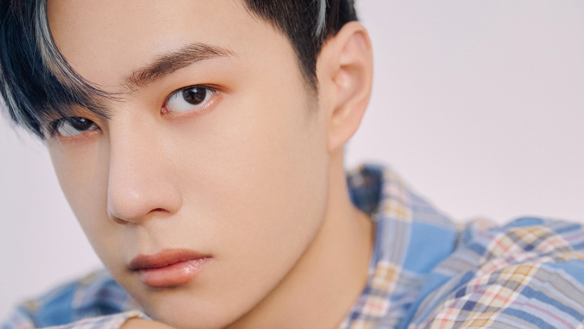 中国足球联赛市场推广策略多元化实施，国足比赛的商业推广计划名称