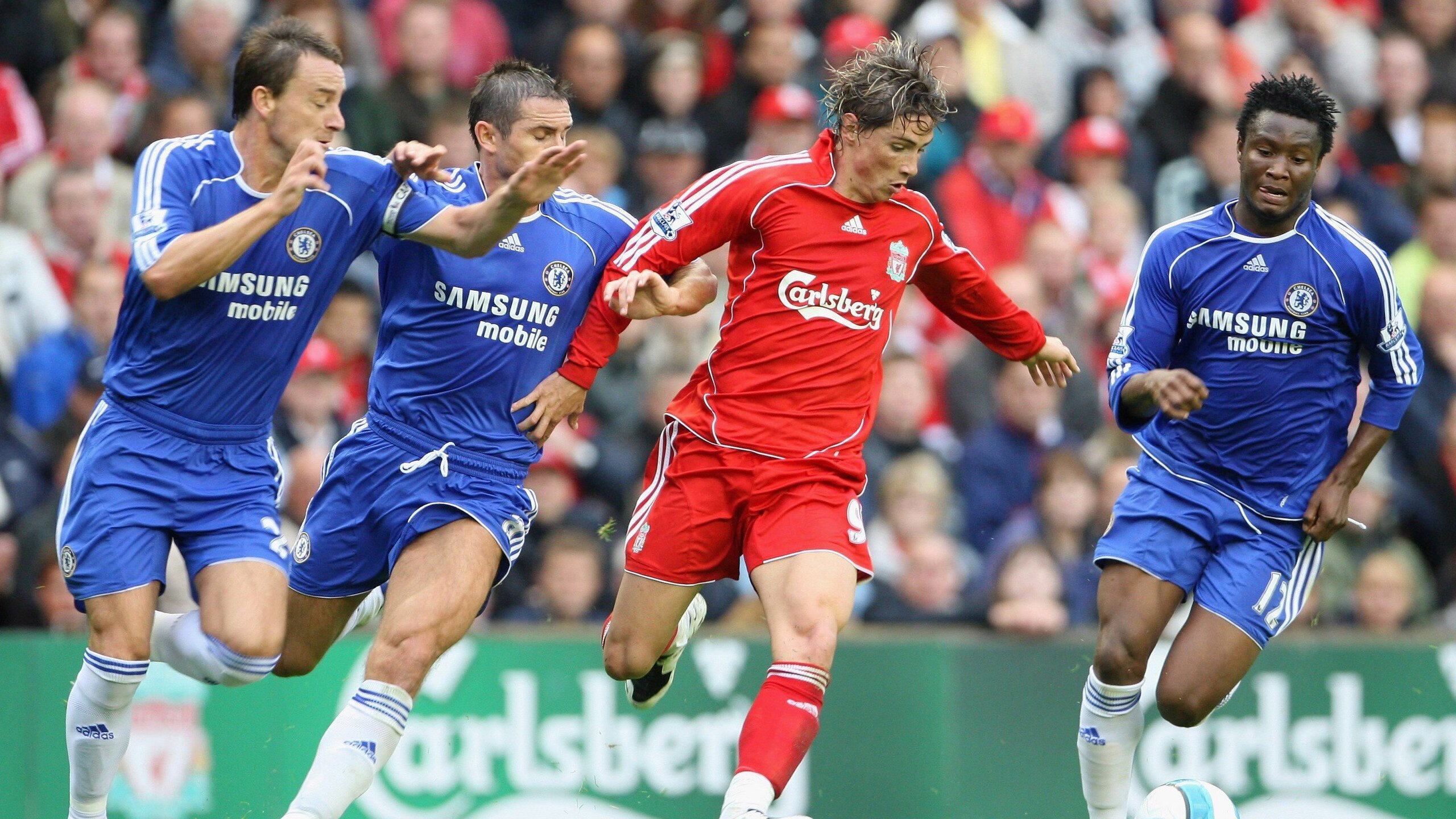 张伟丽表示比赛前会冥想放松心态，张伟丽的比赛现场