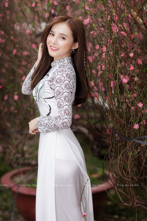 开云网页版-西甲激情对抗：明星战士逐梦绿茵场！，西甲足球视频