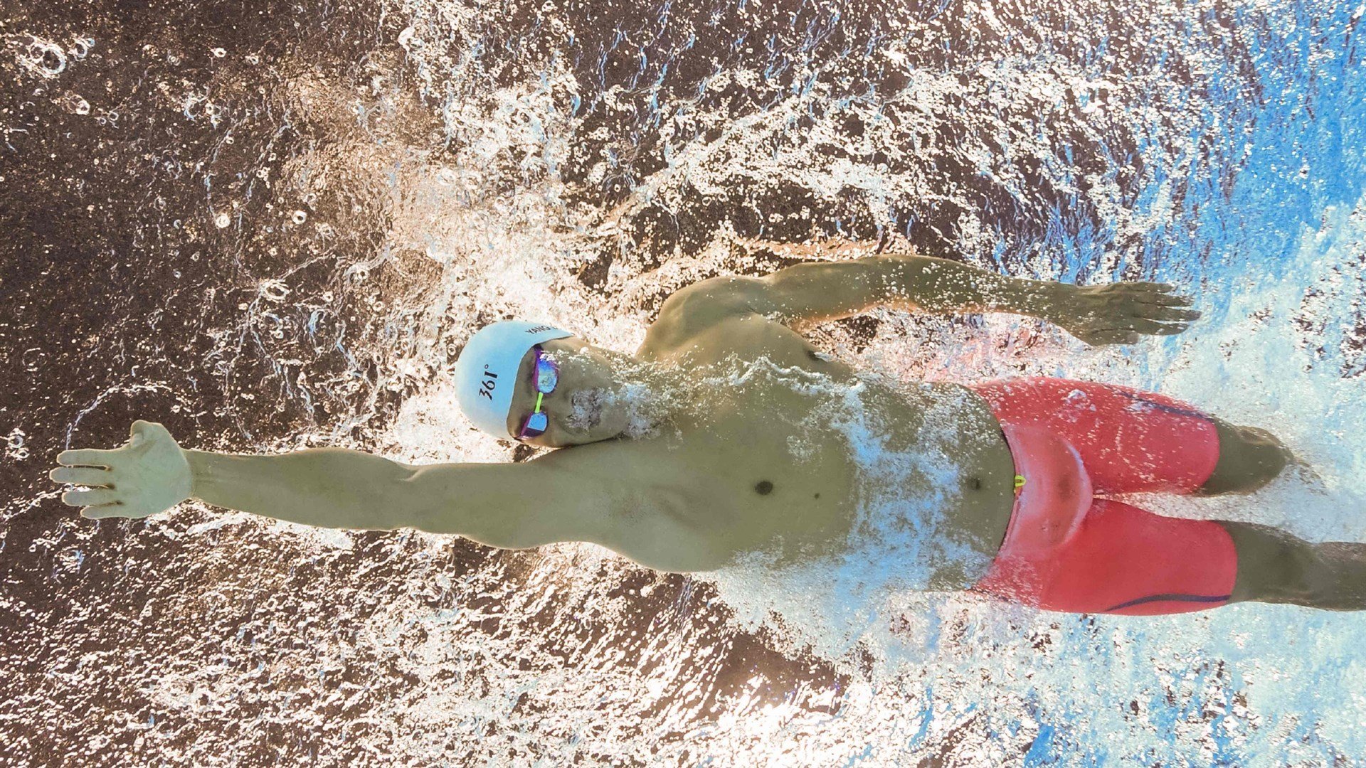 青少年足球裁判员“培训+实战”双轨制在全国推广,专业水平持续提升